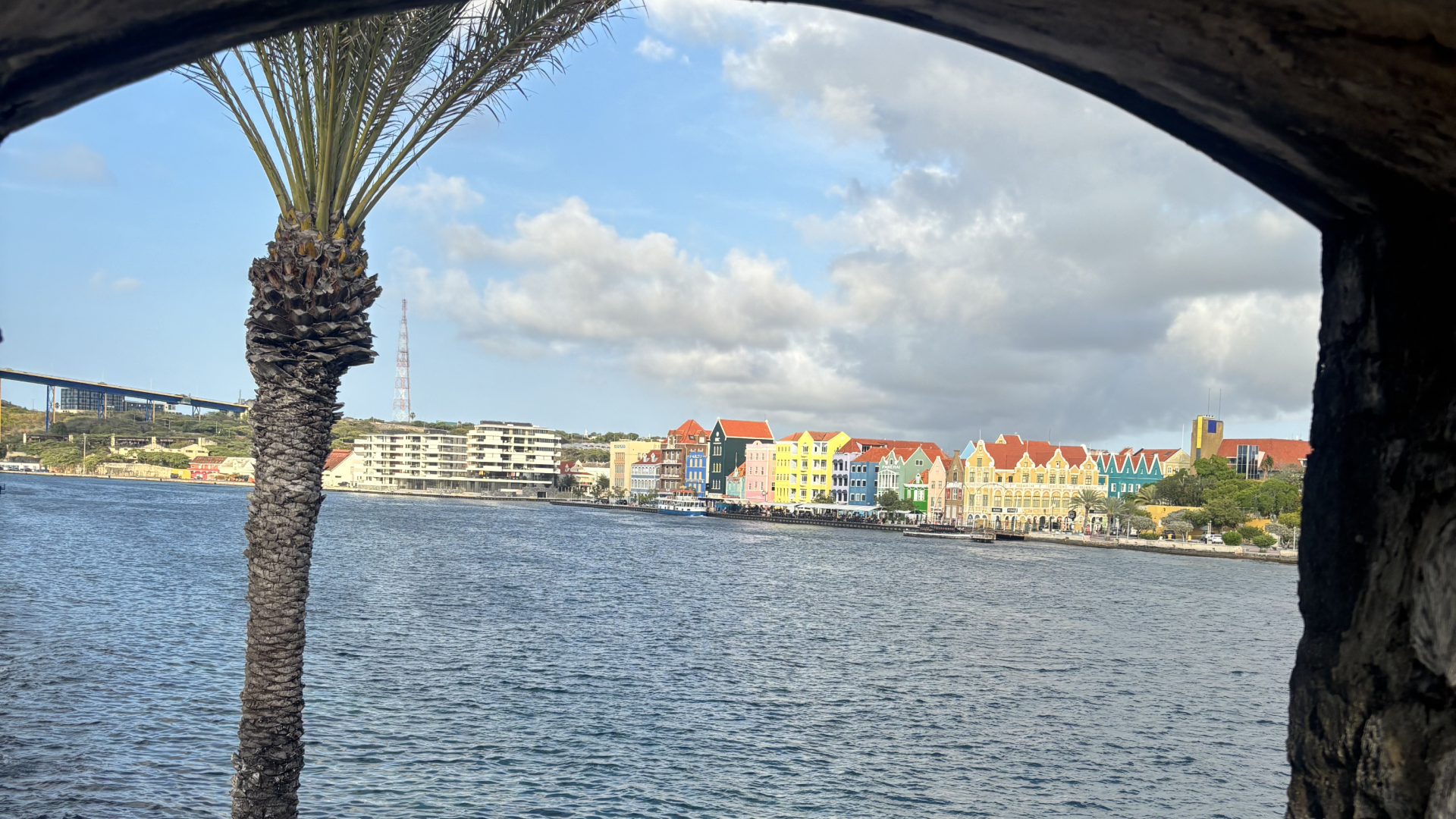 Dia 7 - Punda, Otrobanda e uma cultura única!